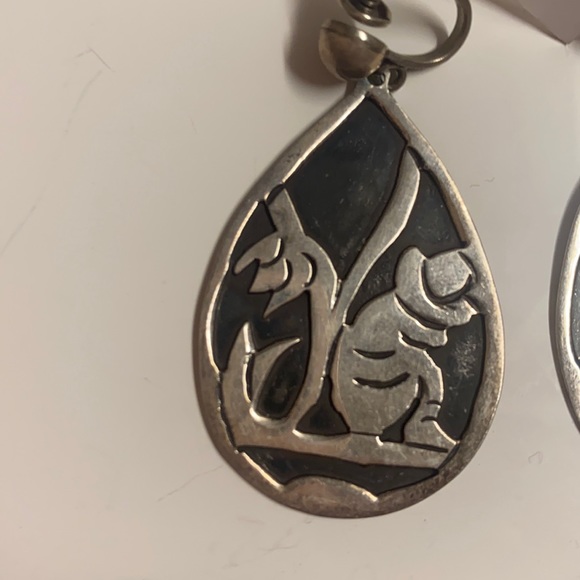 Silver Earrings - Picture 4 of 4